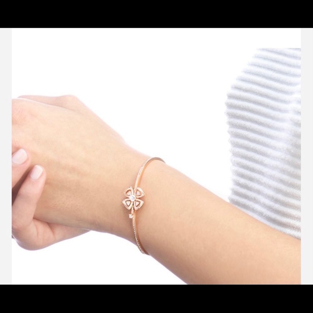 Flower bangle - Picture 2 of 6